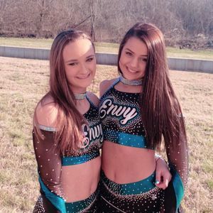 Meet your Posher, Courtney